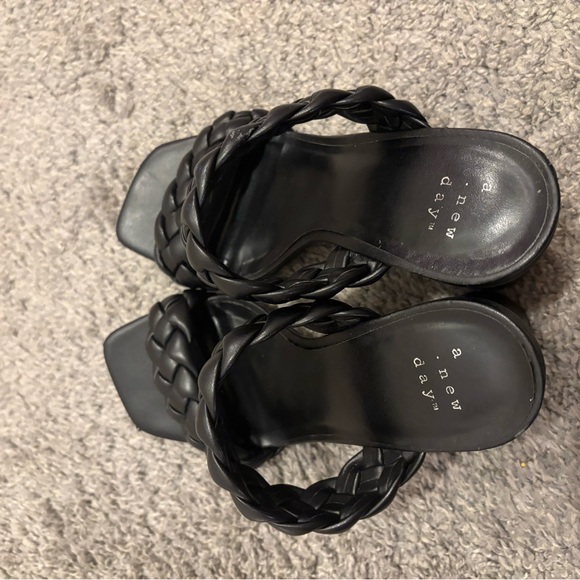 A New Day Women's Double Braided Sandals - Black and Tan - Picture 6 of 10